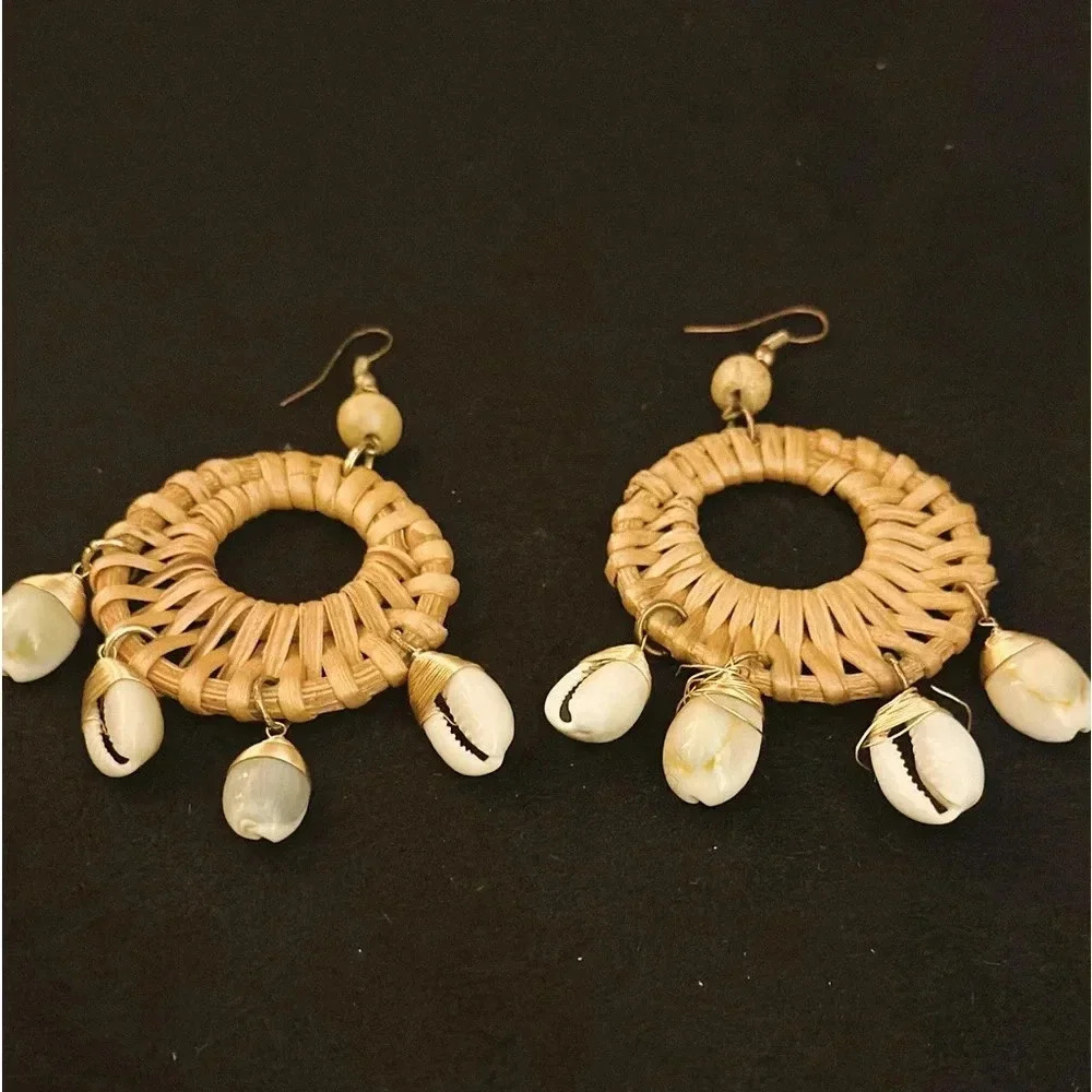 Rattan in the Sand Earrings